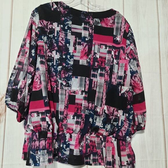Style & Co Pink Abstract Print 3/4 Sleeve Blouse Top Plus Size 2X - Picture 2 of 9